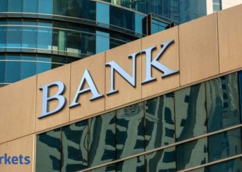 CSB Bank Ltd.: FIIs, MFs, retail investors all banking on a 100-year-old lender to script a mega revival