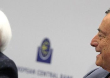 Bitcoin Versus Central Bank Digital Currency And What It Means For Investors