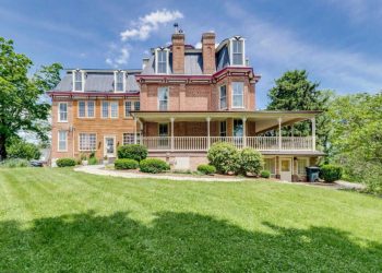 Sensational Estates You Can Possess for $300,000 or Less